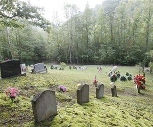 Census worker Bill Sparkman was found hanged near Hoskins Cemetery near Manchester, Ky.